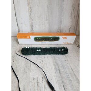 Dept 56 53211 Lighted Spooky Eyeball hedge Halloween Village